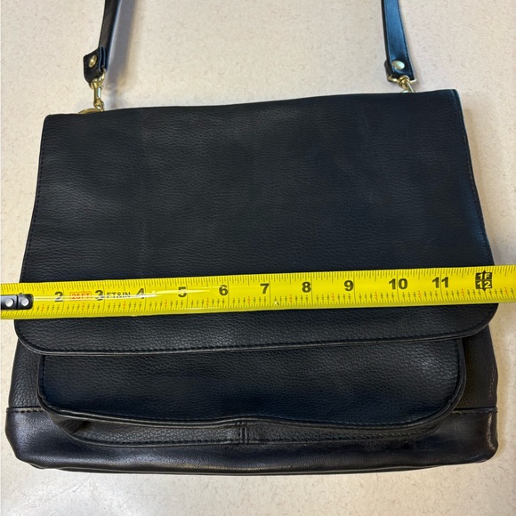 Vintage Moda Italia Venezia Black Leather Crossbody Bag - Picture 8 of 9